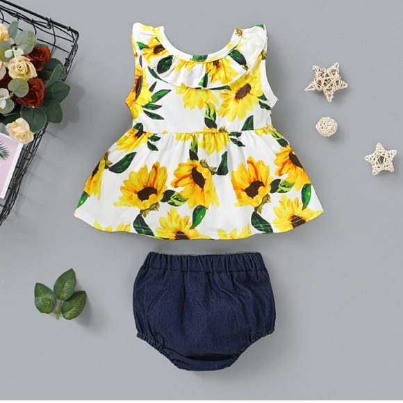 2 piece Sunflower print Top and Denim Short - Picture 3 of 4